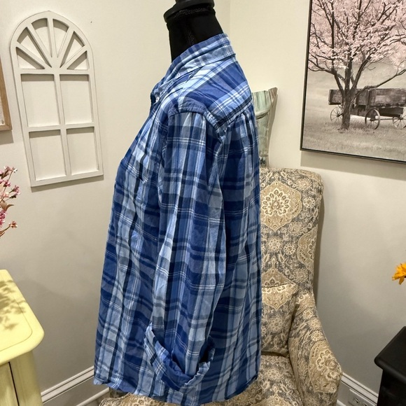 Club Room Blue Casual Button Down Shirt - Picture 5 of 5